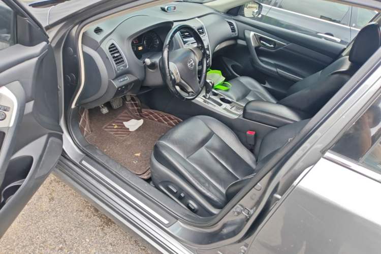 Used Nissan Teana 2013 2.0L XL Comfort Edition Driver Seat