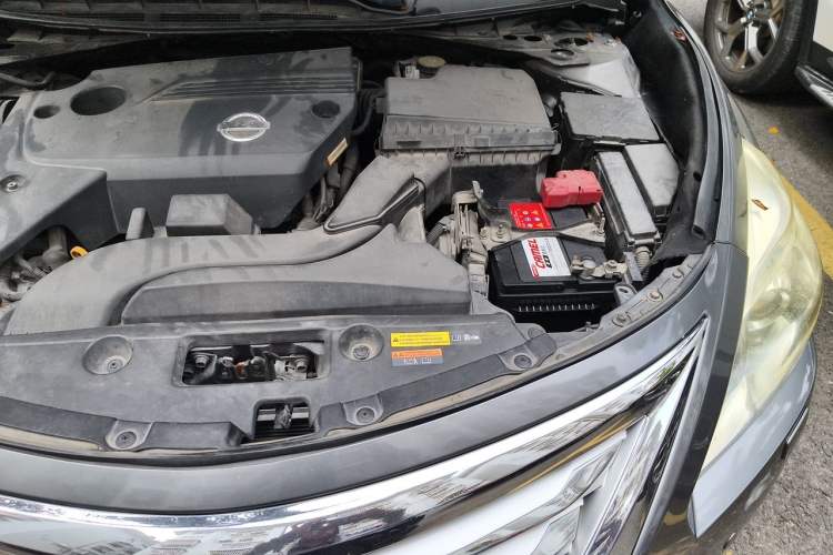 Used Nissan Teana 2013 2.5L XL Leading Edition Engine Bay Left