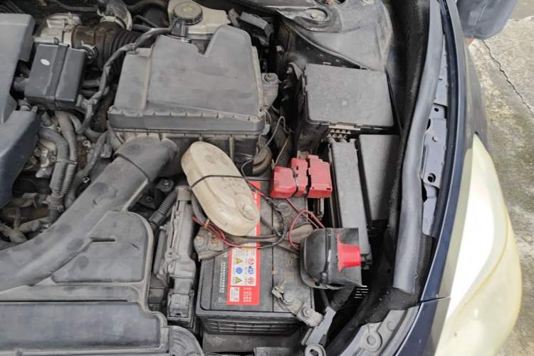 Used Nissan Teana 2013 2.0L XL Comfort Edition Engine Bay Left