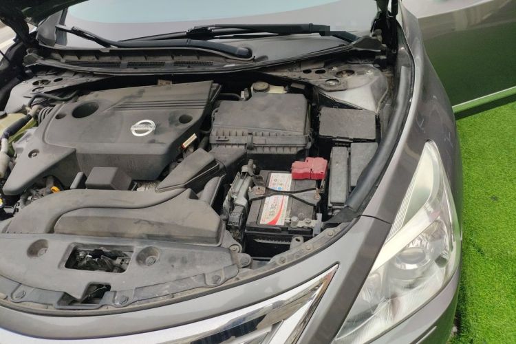 Used Nissan Teana 2013 2.5L XL-NAVI Luxury Edition Engine Bay Left