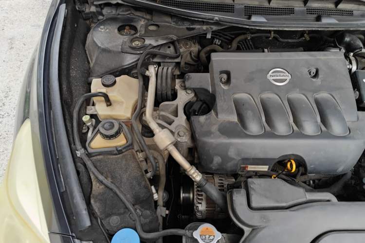 Used Nissan Teana 2013 2.0L XL Comfort Edition Engine Bay Right
