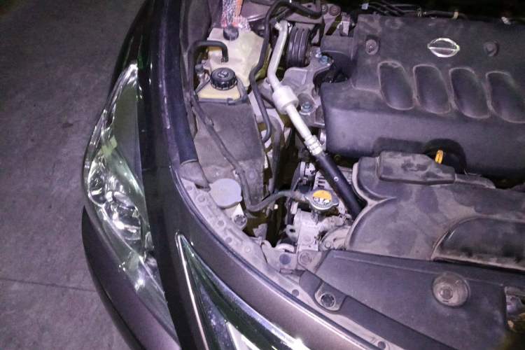 Used Nissan Teana 2013 2.0L XL Comfort Edition Engine Bay Right