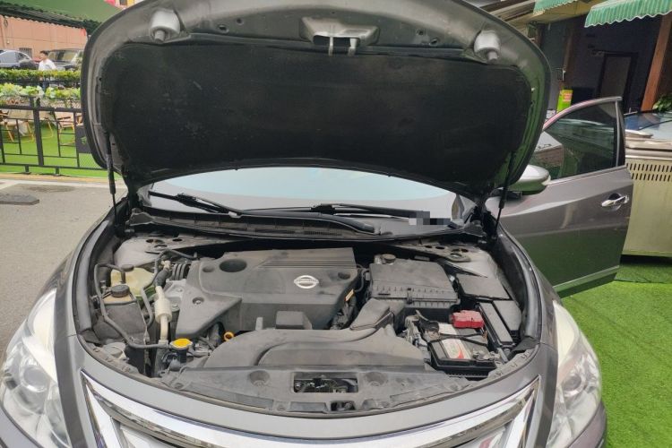 Used Nissan Teana 2013 2.5L XL-NAVI Luxury Edition Engine Bay