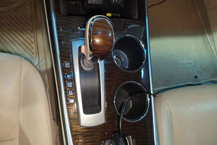 Used Nissan Teana 2013 2.0L XL Comfort Edition Gear Lever