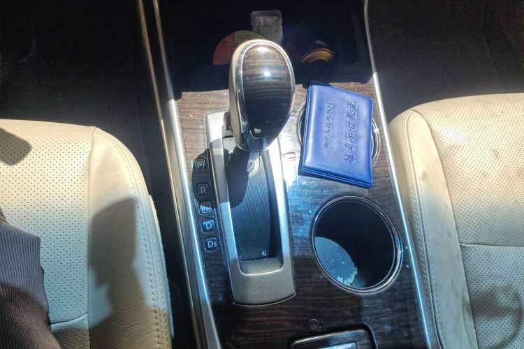 Used Nissan Teana 2013 2.0L XL Comfort Edition Gear Lever