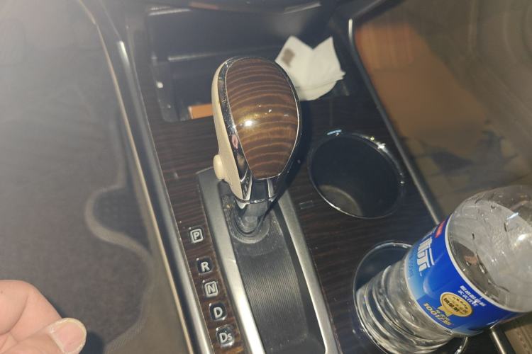 Used Nissan Teana 2013 2.0L XL Comfort Edition Gear Lever