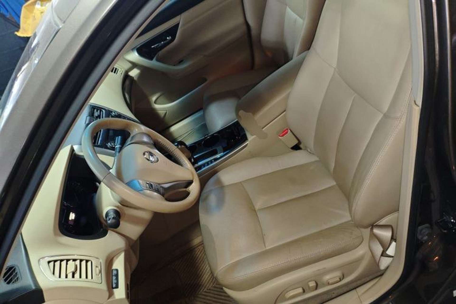Used Nissan Teana 2013 2.0L XL Comfort Edition Left Front Seat