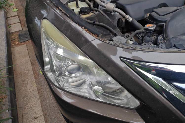 Used Nissan Teana 2013 2.0L XL Comfort Edition Right Front Headlight
