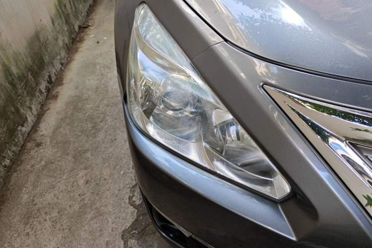 Used Nissan Teana 2013 2.0L XL Comfort Edition Right Front Headlight