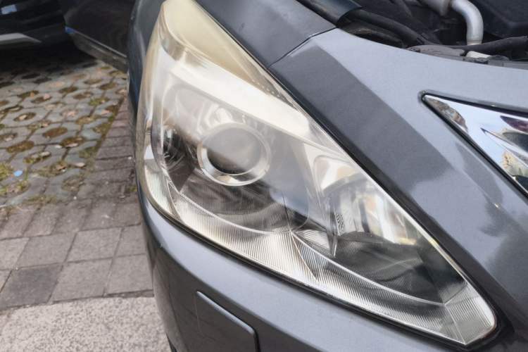 Used Nissan Teana 2013 2.5L XL Leading Edition Right Front Headlight