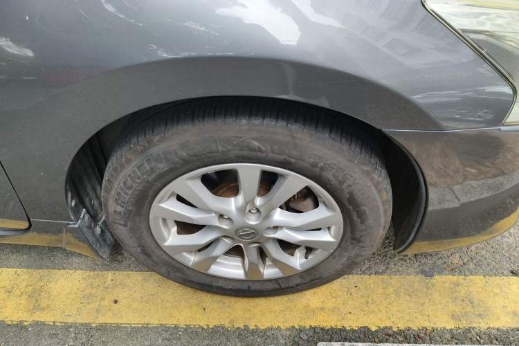 Used Nissan Teana 2013 2.5L XL Leading Edition Right Front Wheel Hub