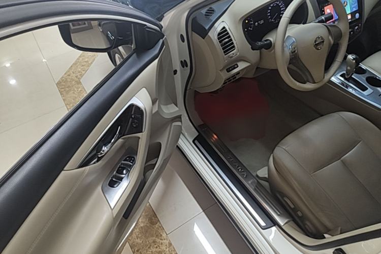 Used Nissan Teana 2013 2.0L XL Comfort Edition Driver Seat