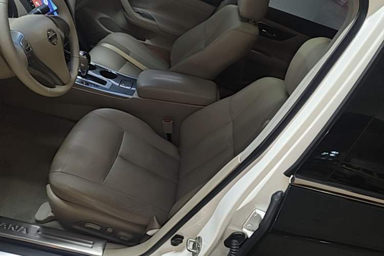 Used Nissan Teana 2013 2.0L XL Comfort Edition Left Front Seat