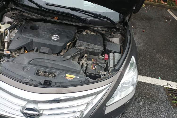 Used Nissan Teana 2013 2.5L XL Leading Edition Engine Bay Left