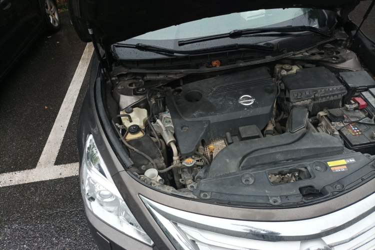 Used Nissan Teana 2013 2.5L XL Leading Edition Engine Bay Right