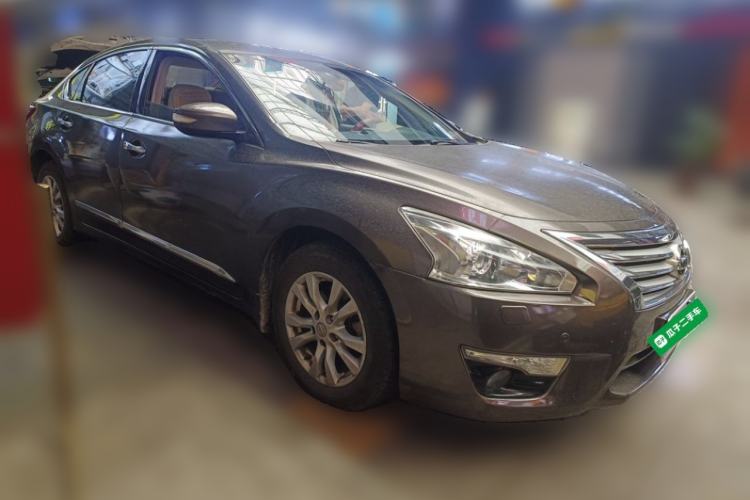 Used Nissan Teana 2013 2.5L XL Leading Edition Front Right 45 Deg