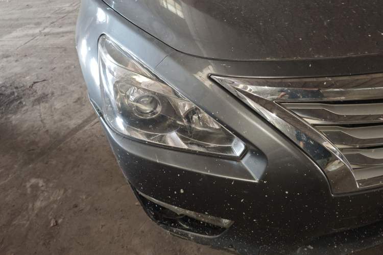 Used Nissan Teana 2013 2.0L XL Comfort Edition Right Front Headlight