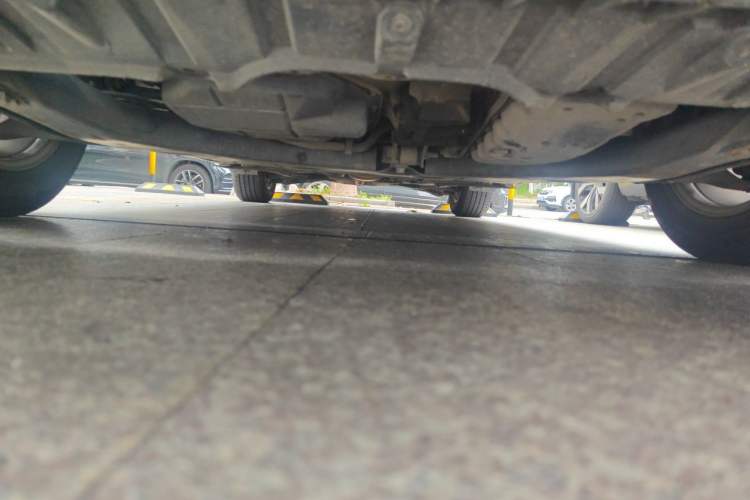 Used Nissan Teana 2013 2.0L XL Comfort Edition Chassis Front