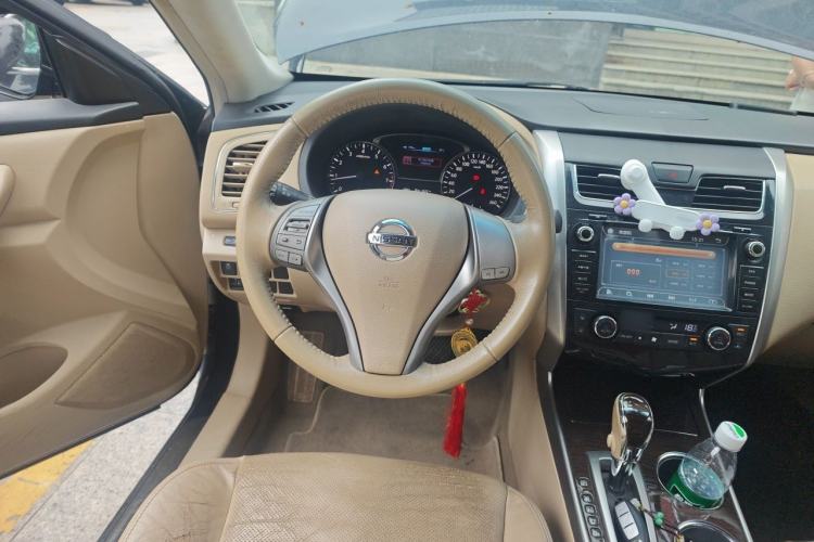 Used Nissan Teana 2013 2.0L XL Comfort Edition Steering Wheel