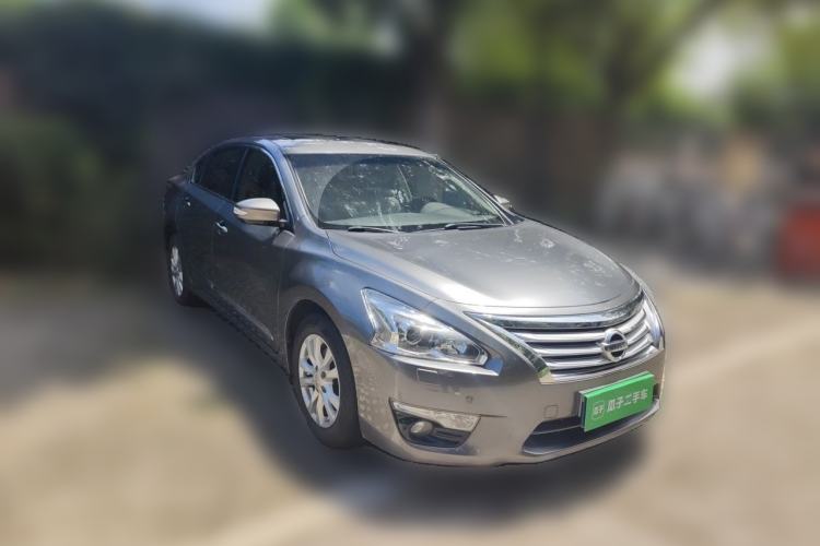 Used Nissan Teana 2013 2.5L XL Leading Edition Front Right 45 Deg