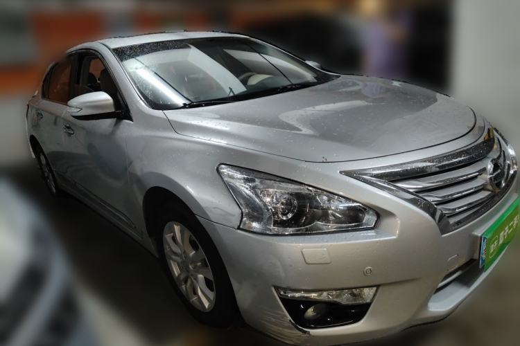 Used Nissan Teana 2013 2.5L XL Leading Edition Front Right 45 Deg