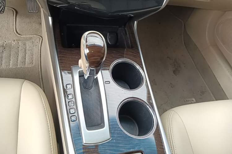 Used Nissan Teana 2013 2.0L XL Comfort Edition Gear Lever