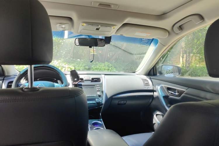 Used Nissan Teana 2013 2.5L XL Leading Edition Headliner