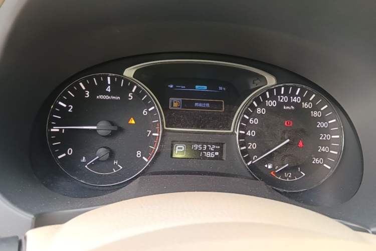 Used Nissan Teana 2013 2.0L XL Comfort Edition Instrument Cluster
