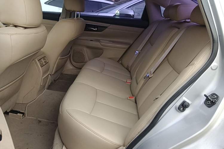 Used Nissan Teana 2013 2.0L XL Comfort Edition Left Rear Seat