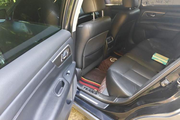 Used Nissan Teana 2013 2.5L XL Leading Edition Left Rear Seat