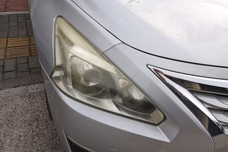 Used Nissan Teana 2013 2.0L XL Comfort Edition Right Front Headlight