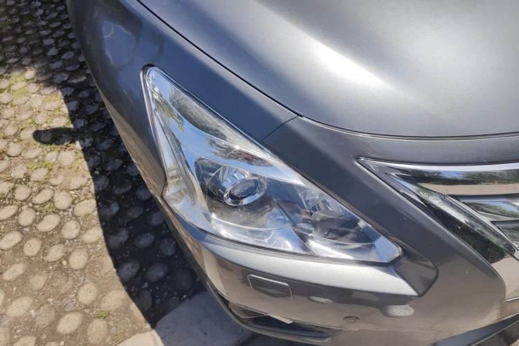 Used Nissan Teana 2013 2.5L XL Leading Edition Right Front Headlight
