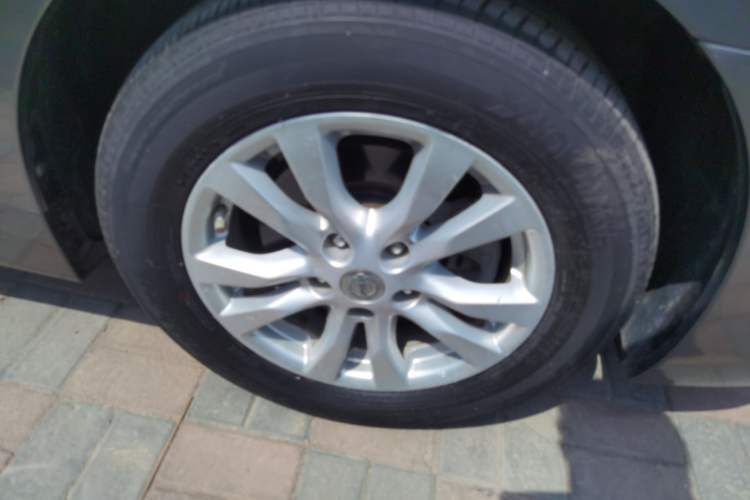 Used Nissan Teana 2013 2.5L XL-NAVI Tech Smart Enjoyment Edition Right Front Wheel Hub