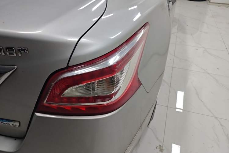 Used Nissan Teana 2013 2.0L XL Comfort Edition Right Rear Taillight