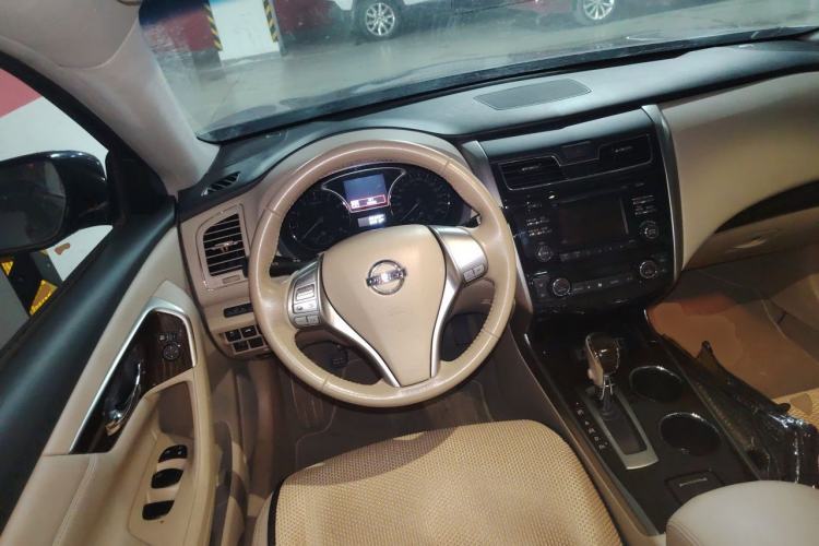 Used Nissan Teana 2013 2.0L XL Comfort Edition Steering Wheel