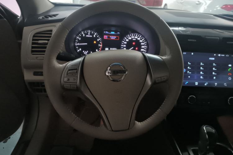 Used Nissan Teana 2013 2.0L XL Comfort Edition Steering Wheel