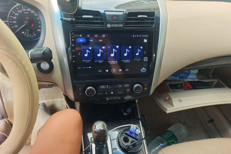 Used Nissan Teana 2013 2.0L XL Comfort Edition Audio And AC Panel