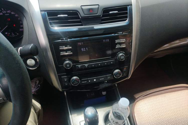 Used Nissan Teana 2013 2.0L XL Comfort Edition Audio And AC Panel