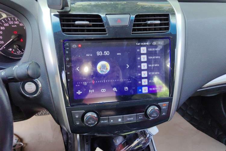 Used Nissan Teana 2013 2.5L XL Leading Edition Audio And AC Panel