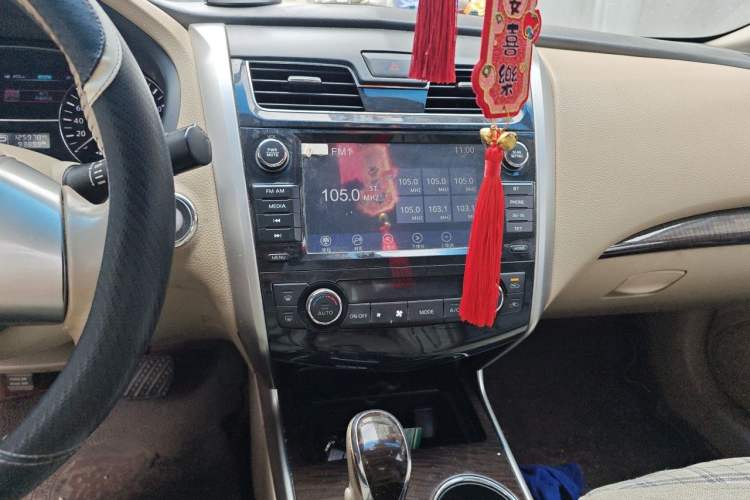 Used Nissan Teana 2013 2.0L XE Fashion Edition Audio And AC Panel