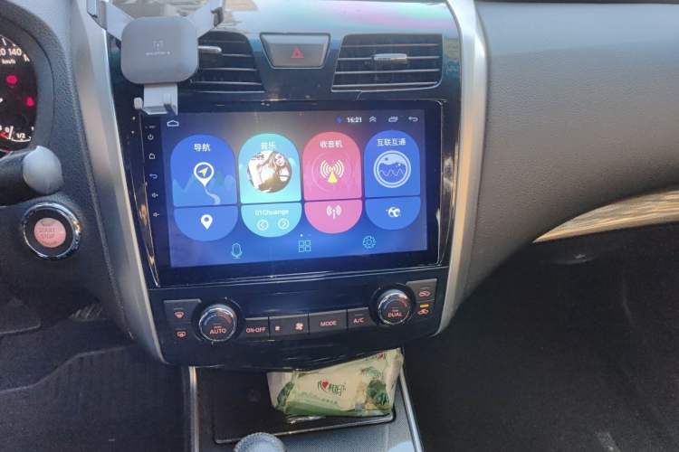 Used Nissan Teana 2013 2.5L XL Leading Edition Audio And AC Panel