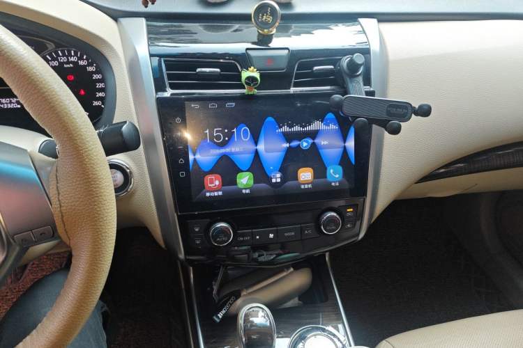 Used Nissan Teana 2013 2.0L XL Comfort Edition Audio And AC Panel