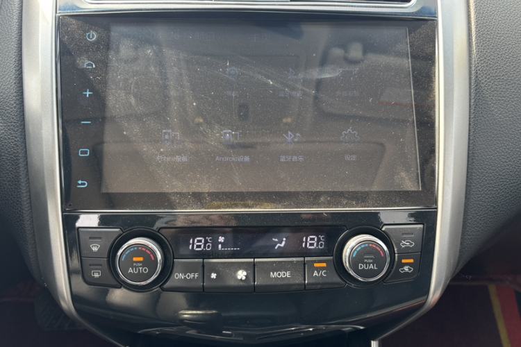 Used Nissan Teana 2013 2.5L XL Leading Edition Audio And AC Panel