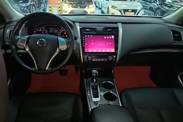 Used Nissan Teana 2013 2.0L XL Comfort Edition Center Console