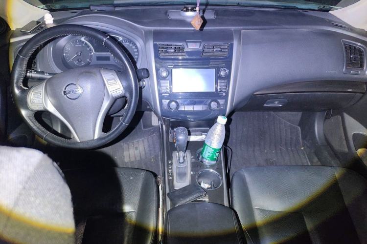 Used Nissan Teana 2013 2.0L XL-NAVI Smart Navigation Edition Center Console