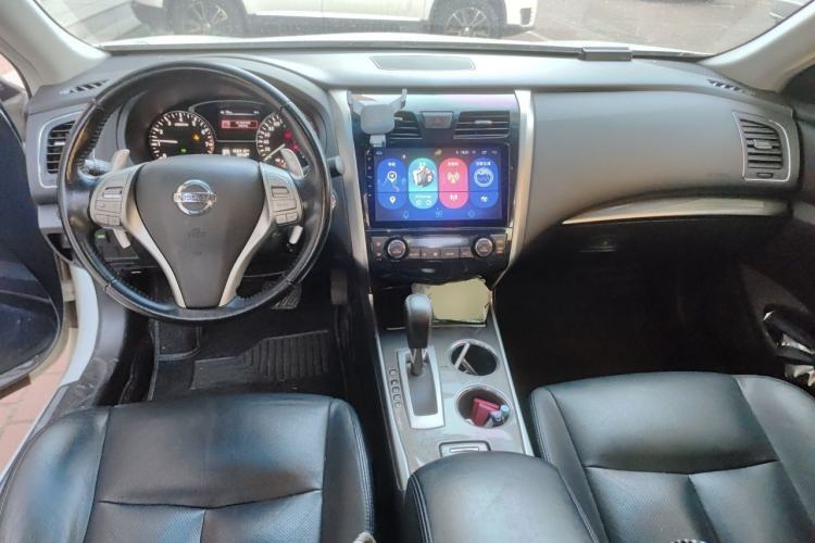 Used Nissan Teana 2013 2.5L XL Leading Edition Center Console