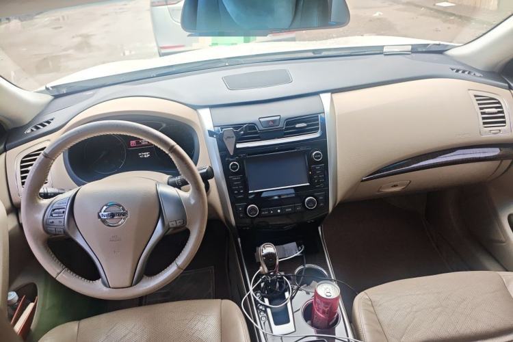 Used Nissan Teana 2013 2.0L XL-NAVI Smart Navigation Edition Center Console
