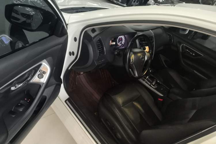 Used Nissan Teana 2013 2.0L XL Comfort Edition Driver Seat