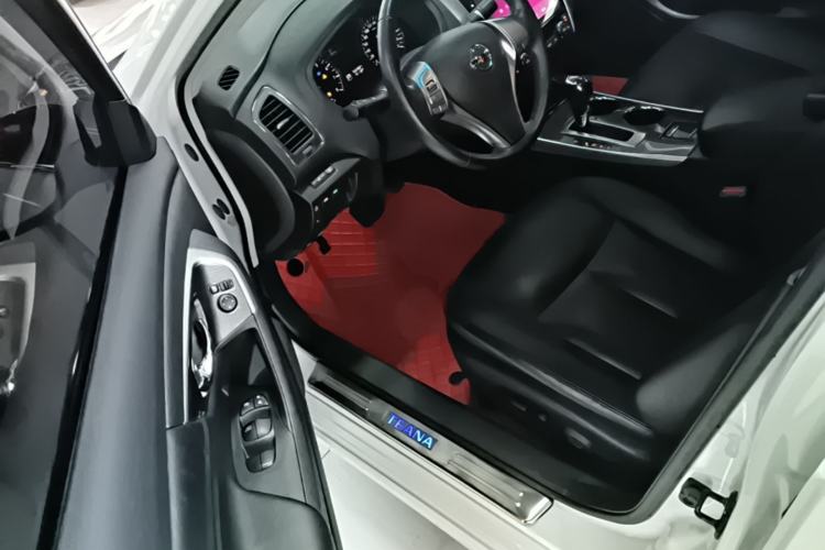 Used Nissan Teana 2013 2.0L XL Comfort Edition Driver Seat