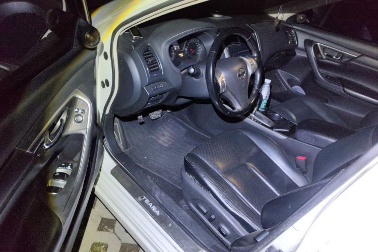 Used Nissan Teana 2013 2.0L XL-NAVI Smart Navigation Edition Driver Seat